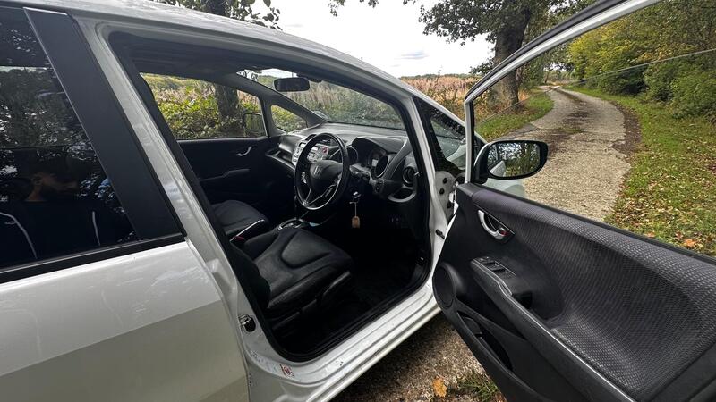 2013 Honda Jazz — photo 12