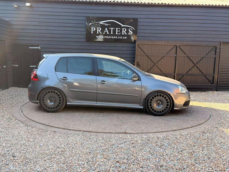 Volkswagen Golf view 5