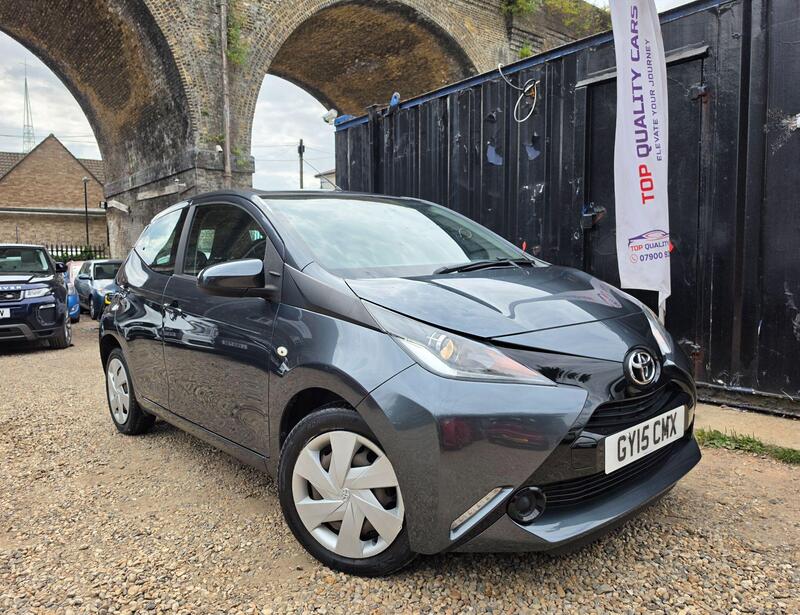 Toyota AYGO 1.0 VVT-i x-play Euro 5 5dr Euro 5