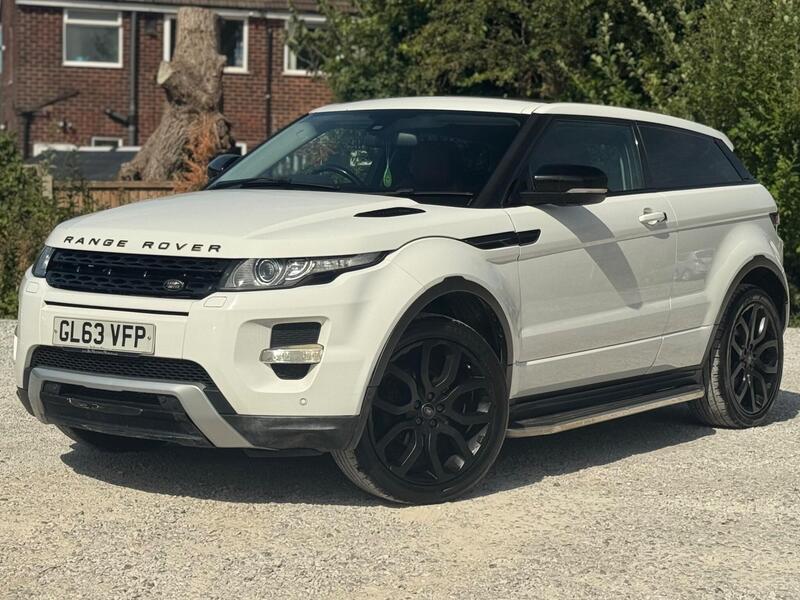 Land Rover Range Rover view 2