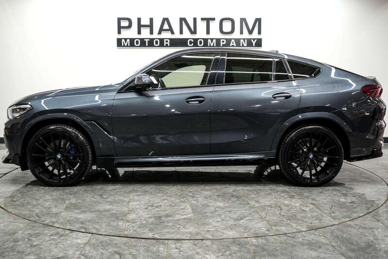 BMW X6 view 3