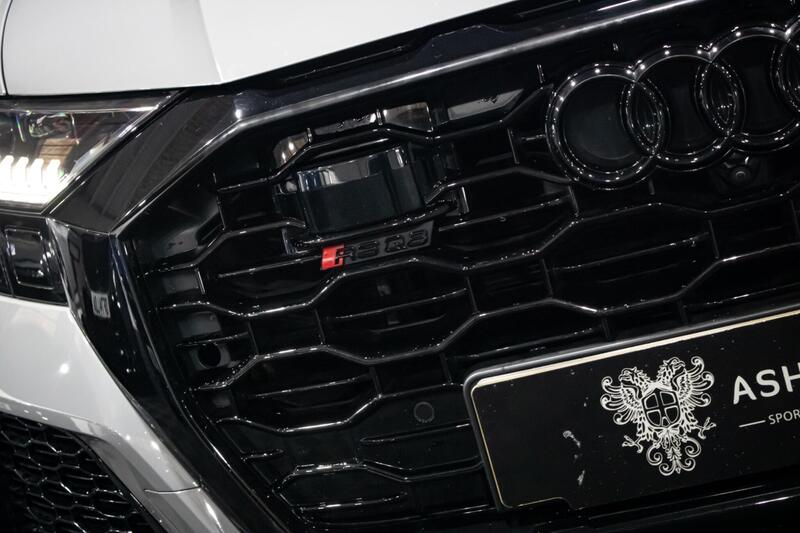 Audi Audi RSQ8 view 7