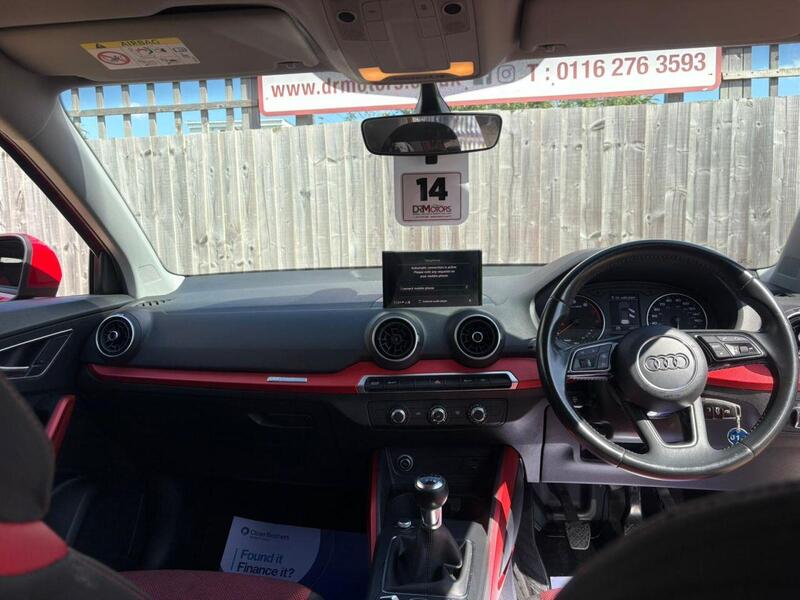 Audi Q2 view 6