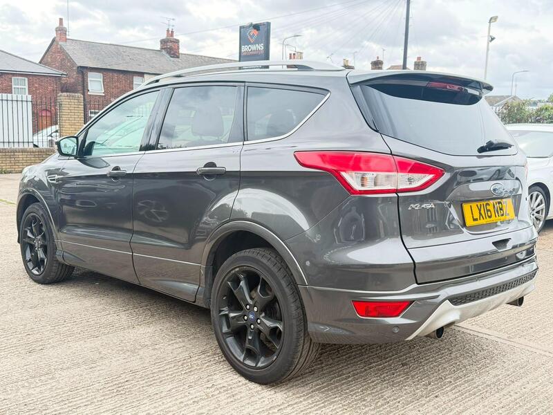 Ford Kuga view 5