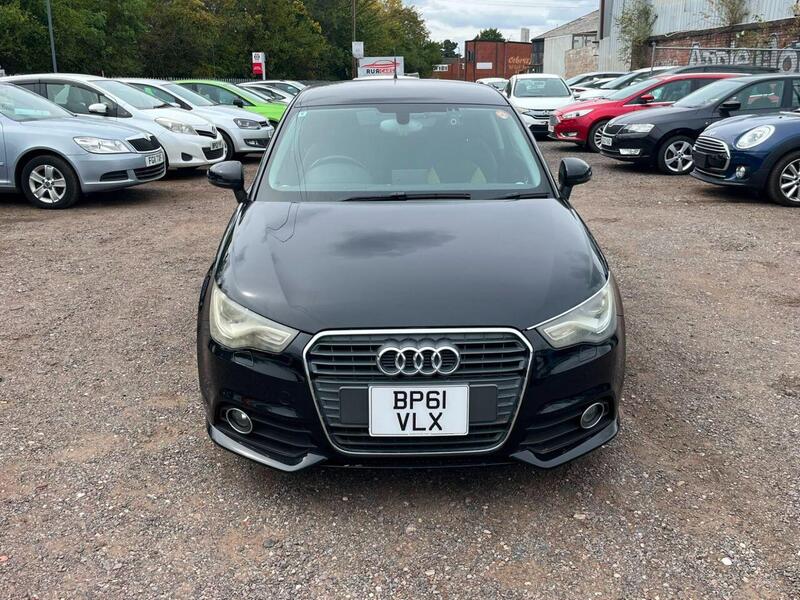 Audi A1 view 3