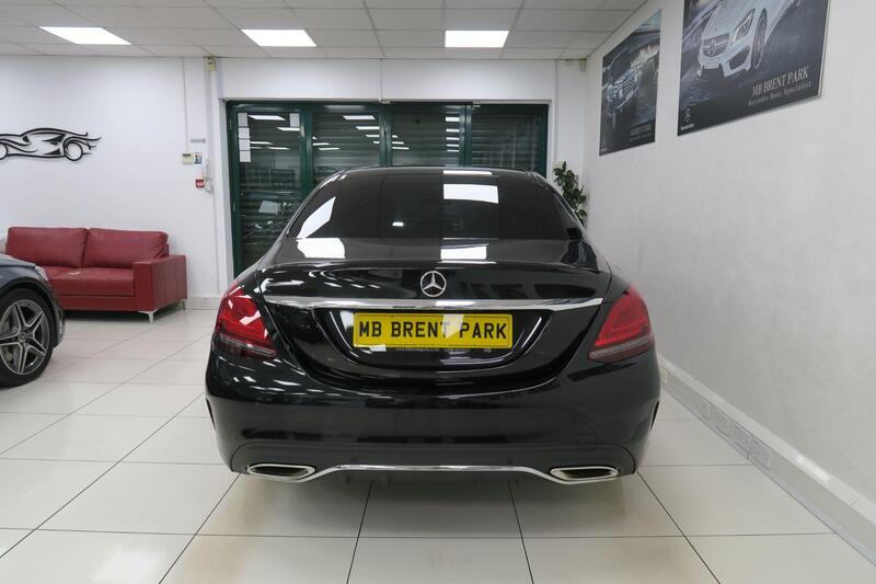 Mercedes-Benz C-Class view 5