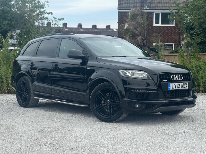 2012 Audi Q7 in Black for sale