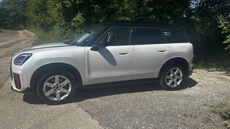 2025 MINI Countryman — photo 4