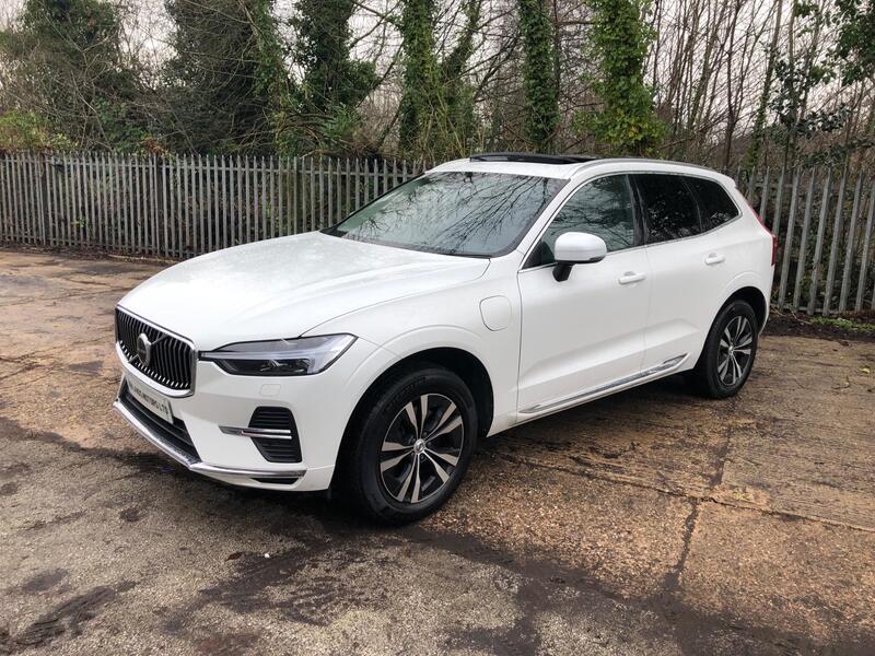 Volvo XC60 view 5