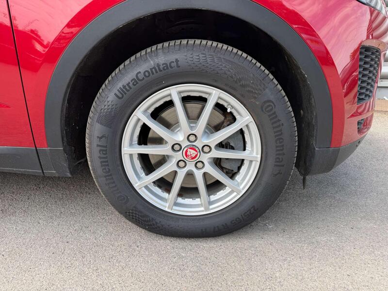 Jaguar E-Pace view 5