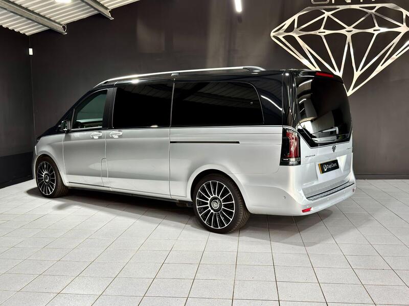 Mercedes-Benz V Class view 5