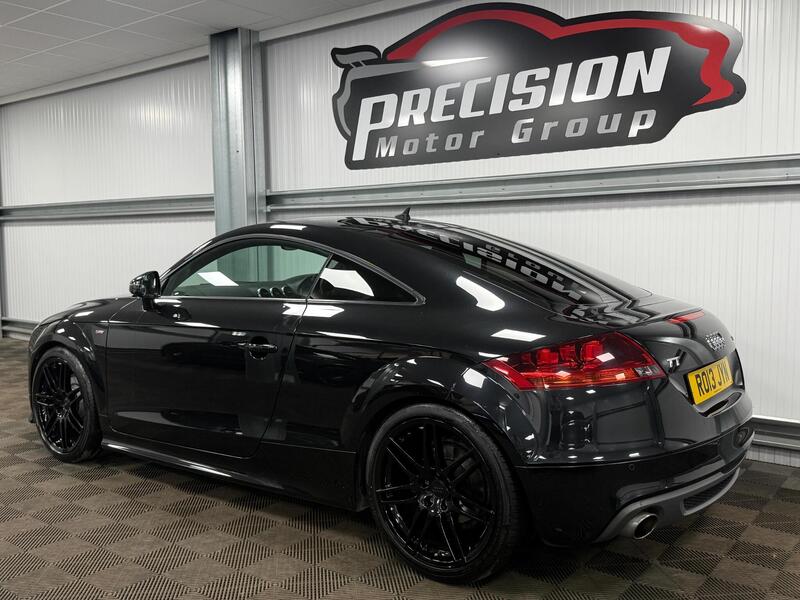 Audi TT view 5