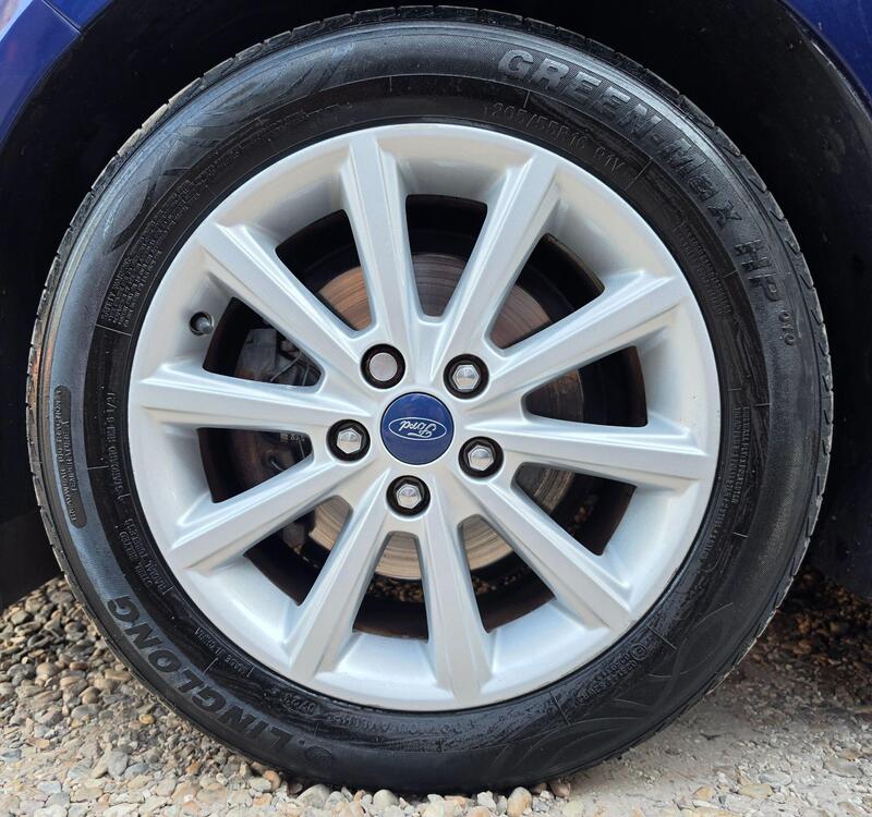 Ford Focus 1.6 Titanium Powershift Euro 6 5dr thumbnail 15