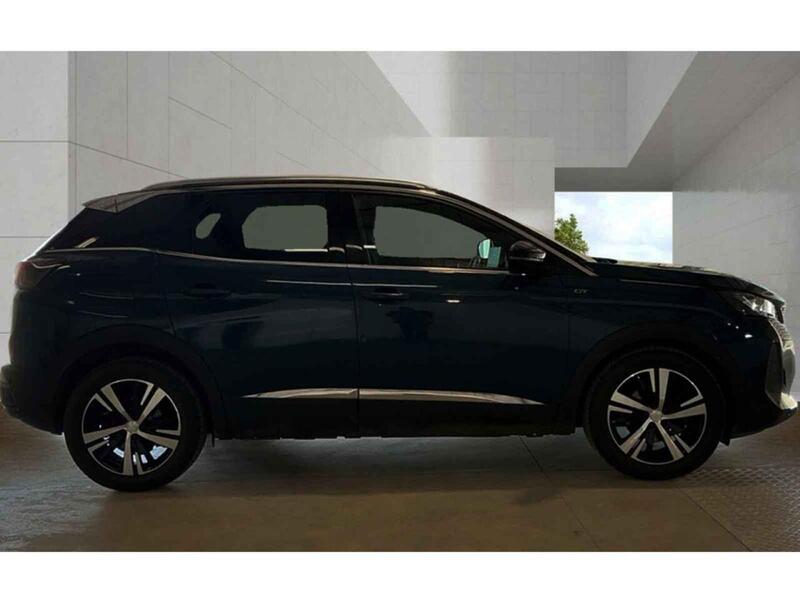 Peugeot 3008 view 3