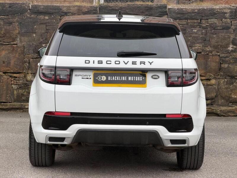 Land Rover Discovery Sport view 6