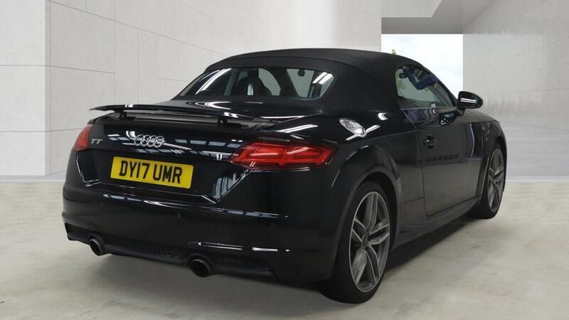Audi TT view 4