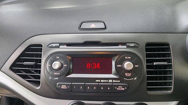 2013 Kia Picanto — photo 28