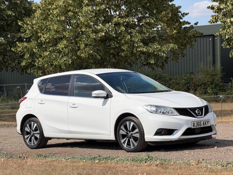 Nissan Pulsar view 2