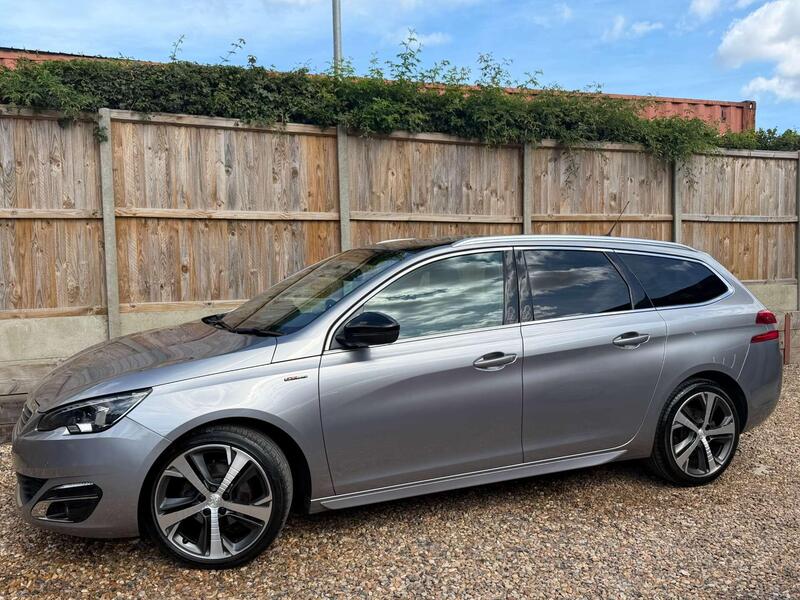 Peugeot 308 SW view 5