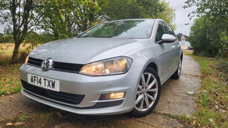 2014 Volkswagen Golf — photo 3