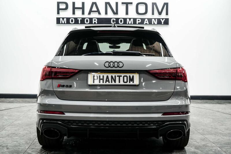 Audi Audi RS Q3 view 4