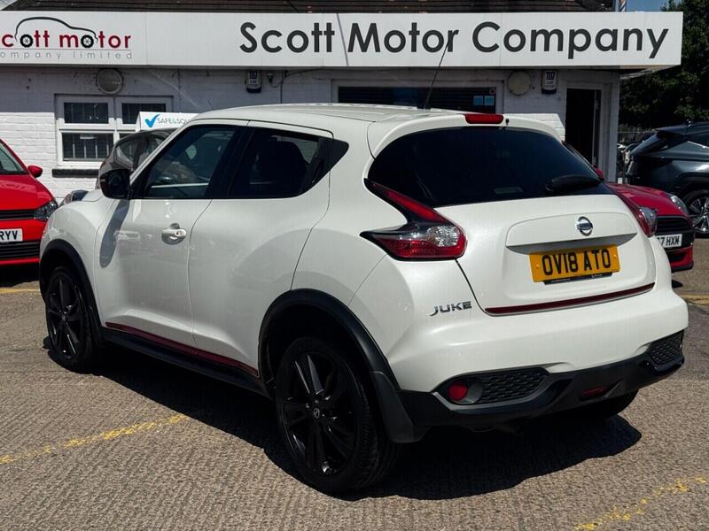 Nissan Juke view 2