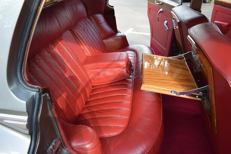 Rolls-Royce Silver Cloud view 4