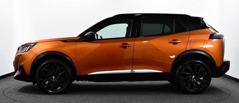 Peugeot 2008 view 4