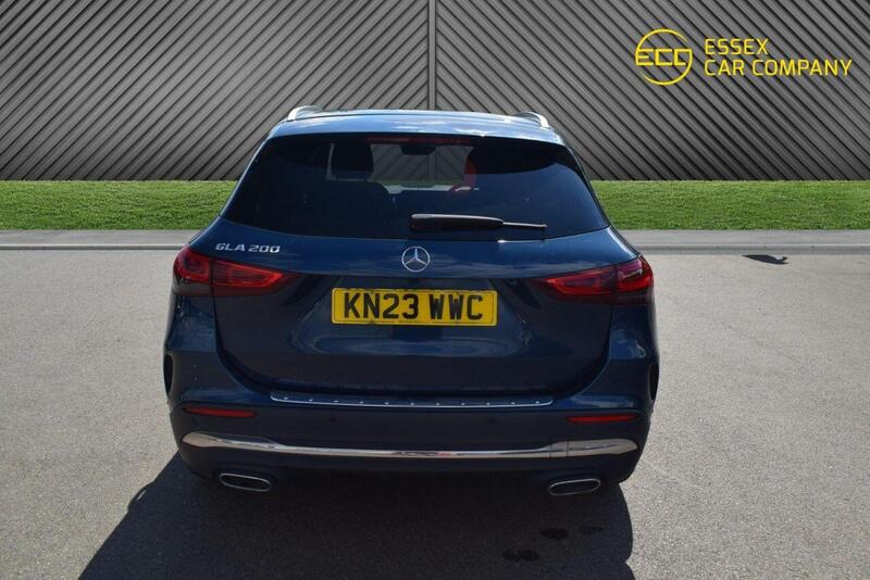 Mercedes-Benz Mercedes-Benz GLA view 7
