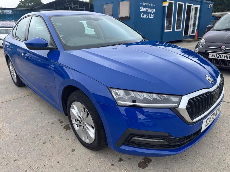 Skoda Octavia view 4