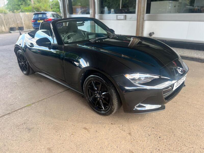 Mazda MX 5 main image