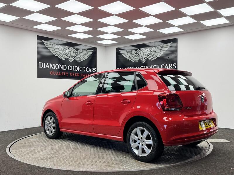 Volkswagen Polo view 4