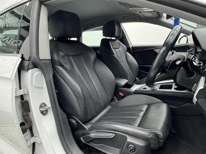 Audi A5 view 7