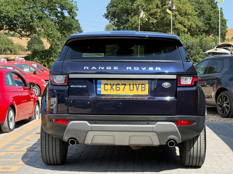 Land Rover Range Rover Evoque view 4