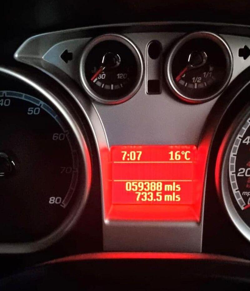Ford Focus view 6
