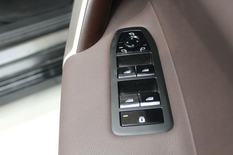 2022 BMW iX in Grey — image 26 of 90