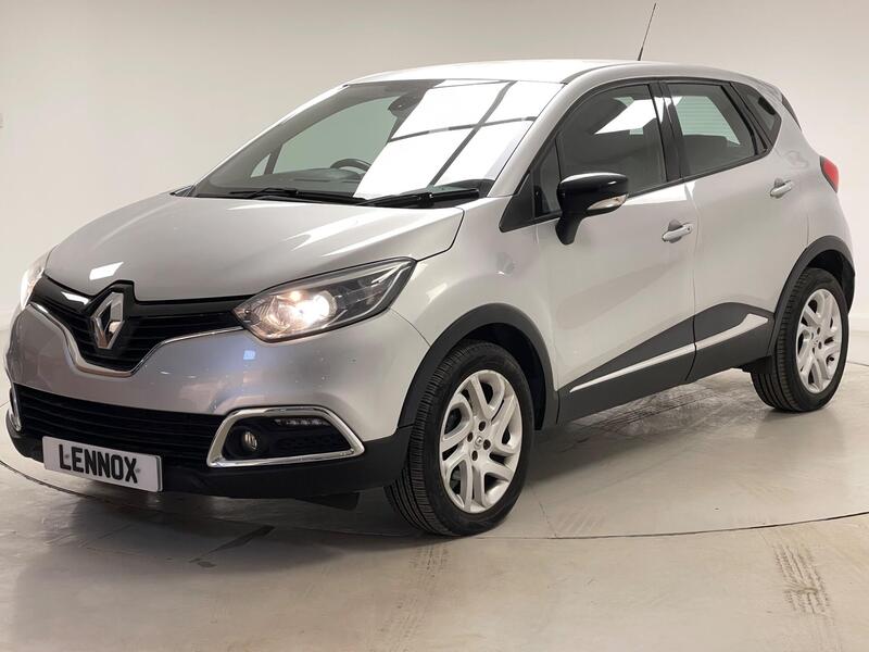 Renault Captur view 3
