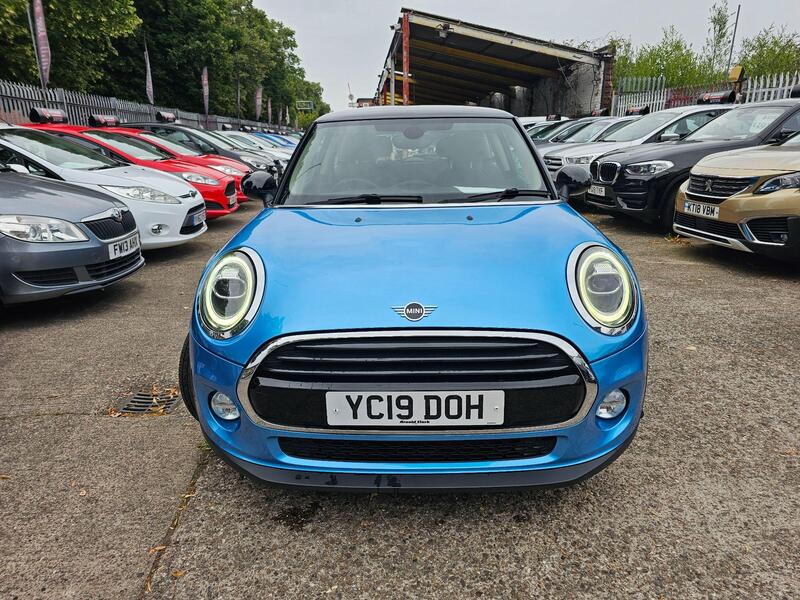 Mini Hatch view 5