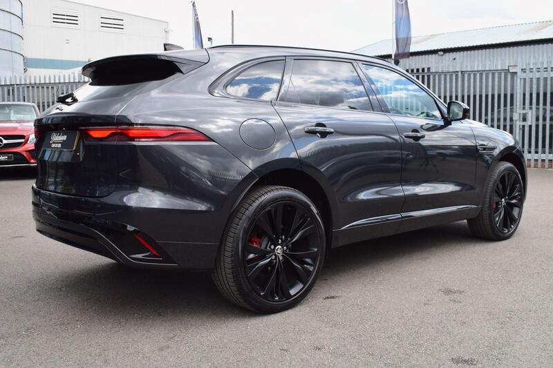 Jaguar F-Pace view 4
