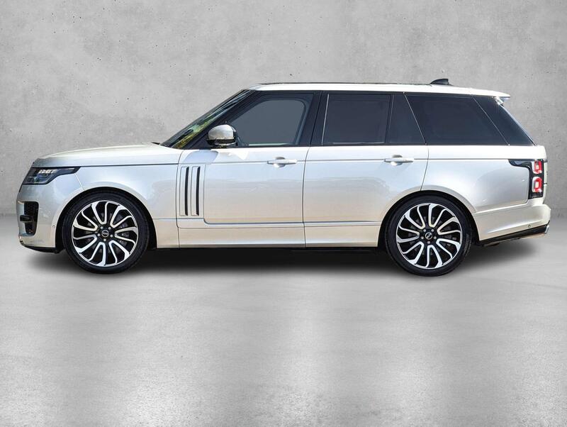 Land Rover Range Rover view 4