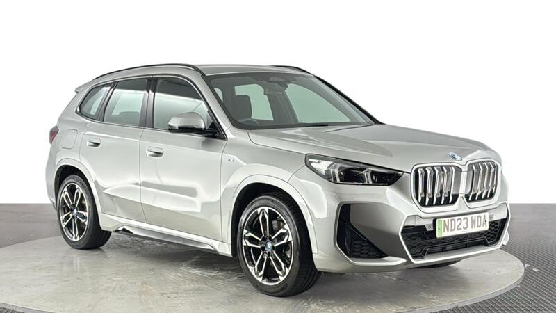 BMW Ix1 view 2