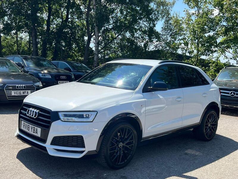Audi Audi Q3 view 6