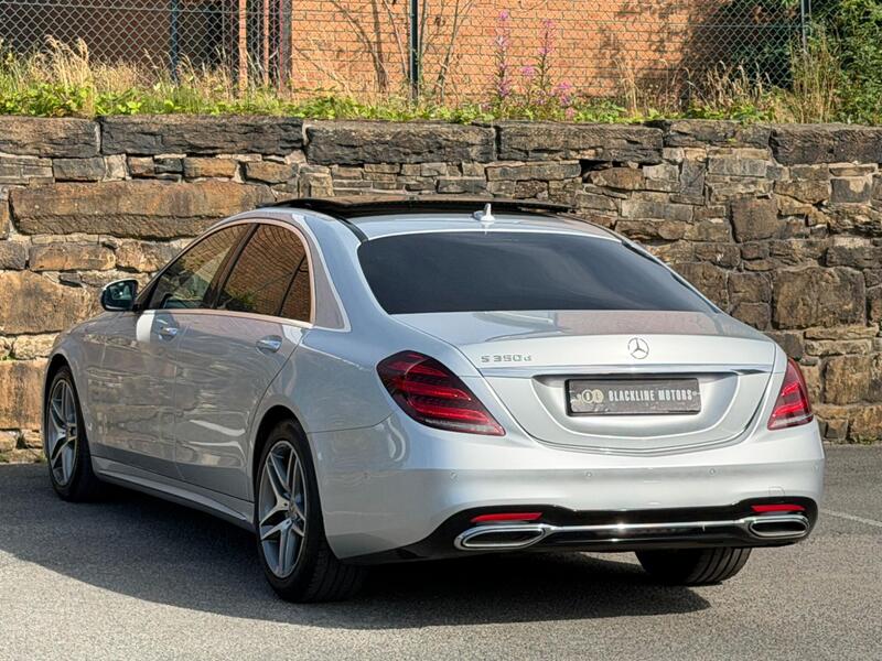 Mercedes-Benz S-Class view 5