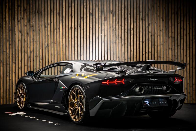 Lamborghini Aventador view 3