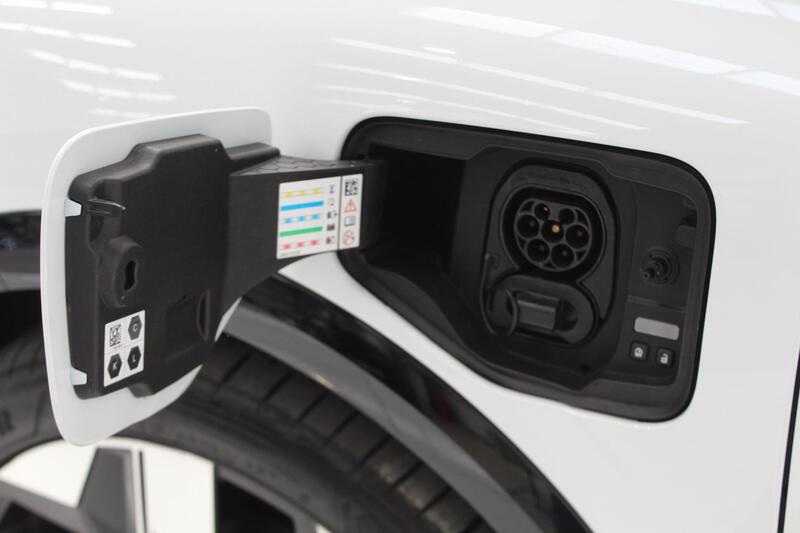 2023 Renault Megane E-Tech in White — image 14 of 83