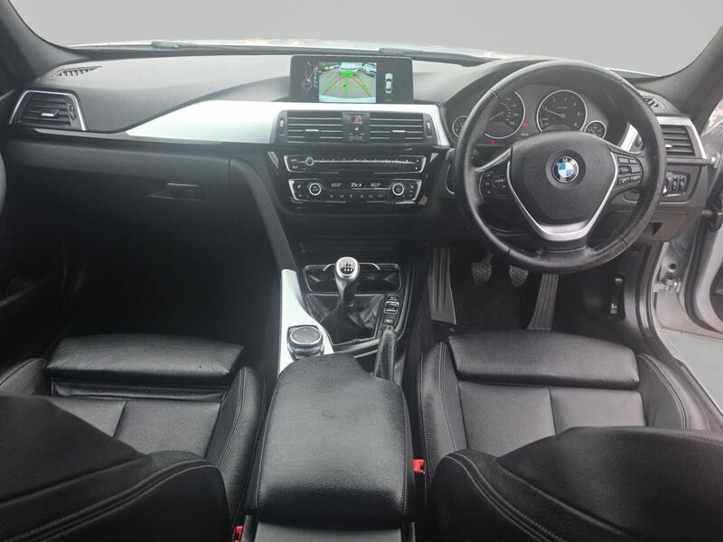BMW 3 Series view 2