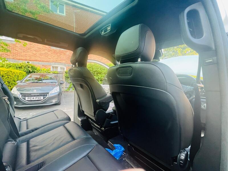 Mercedes-Benz V-Class view 52