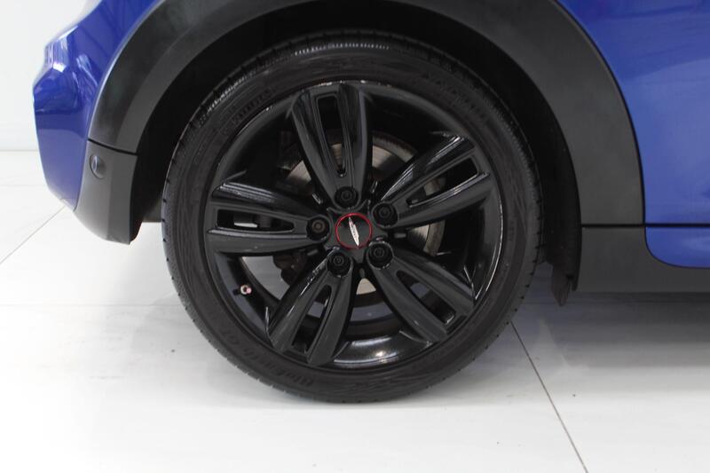 2019 MINI Hatch in Blue — image 24 of 71