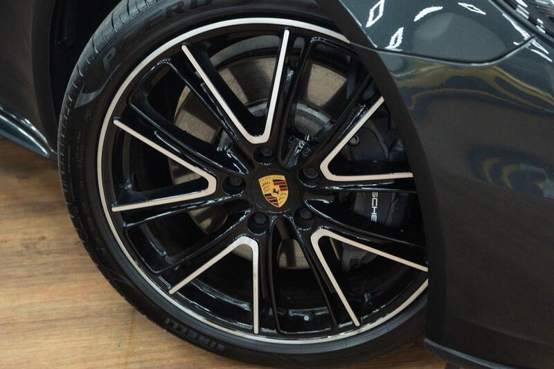 Porsche Panamera view 5
