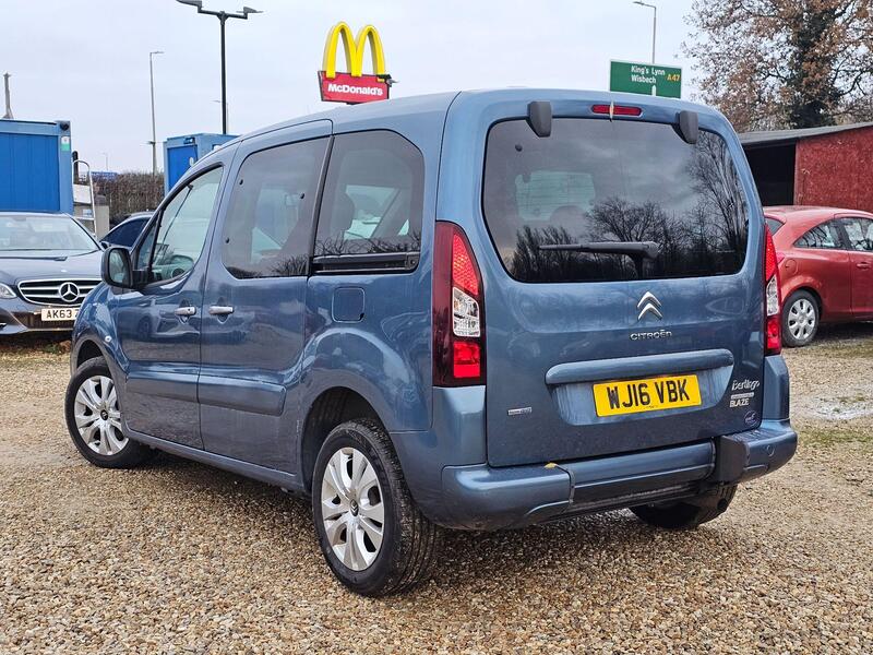 Citroen Berlingo view 4